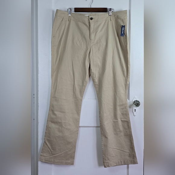NWT Old Navy The Sweetheart Bootcut Pants Size 18 - Picture 1 of 7